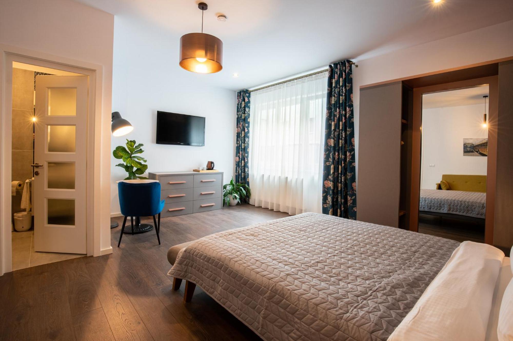 E-House Apartment Brasov Noua Esterno foto